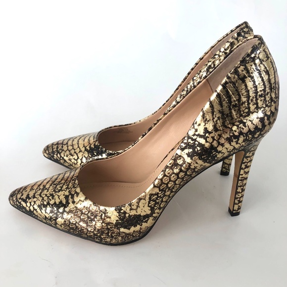 Vince Camuto Kain Snake Pointed Toe Heel - Picture 2 of 8